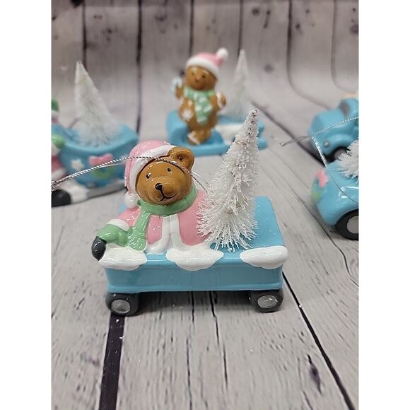 Set Of 5 Illuminated Pastel Christmas Ornaments W/ Gifts Valerie Parr Hill NIB! - Picture 8 of 11